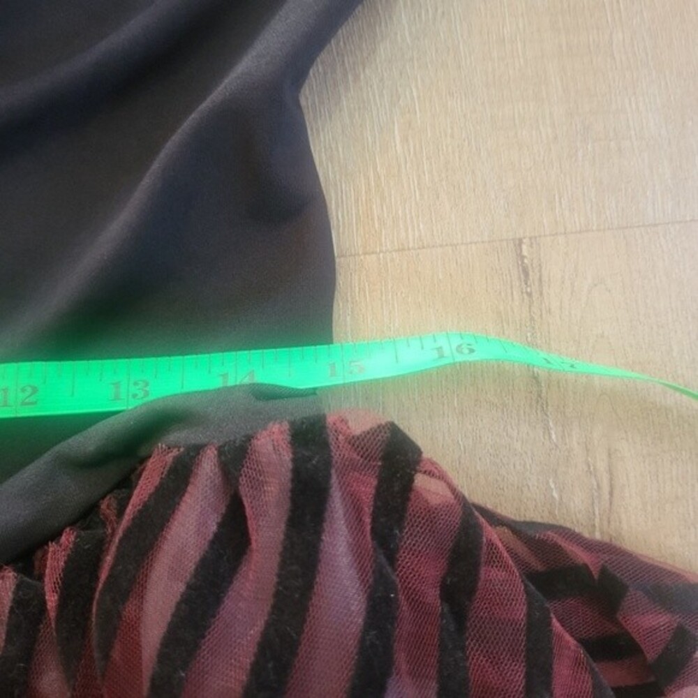 Spirit Pirate Costume Size Large - Picture 4 of 7